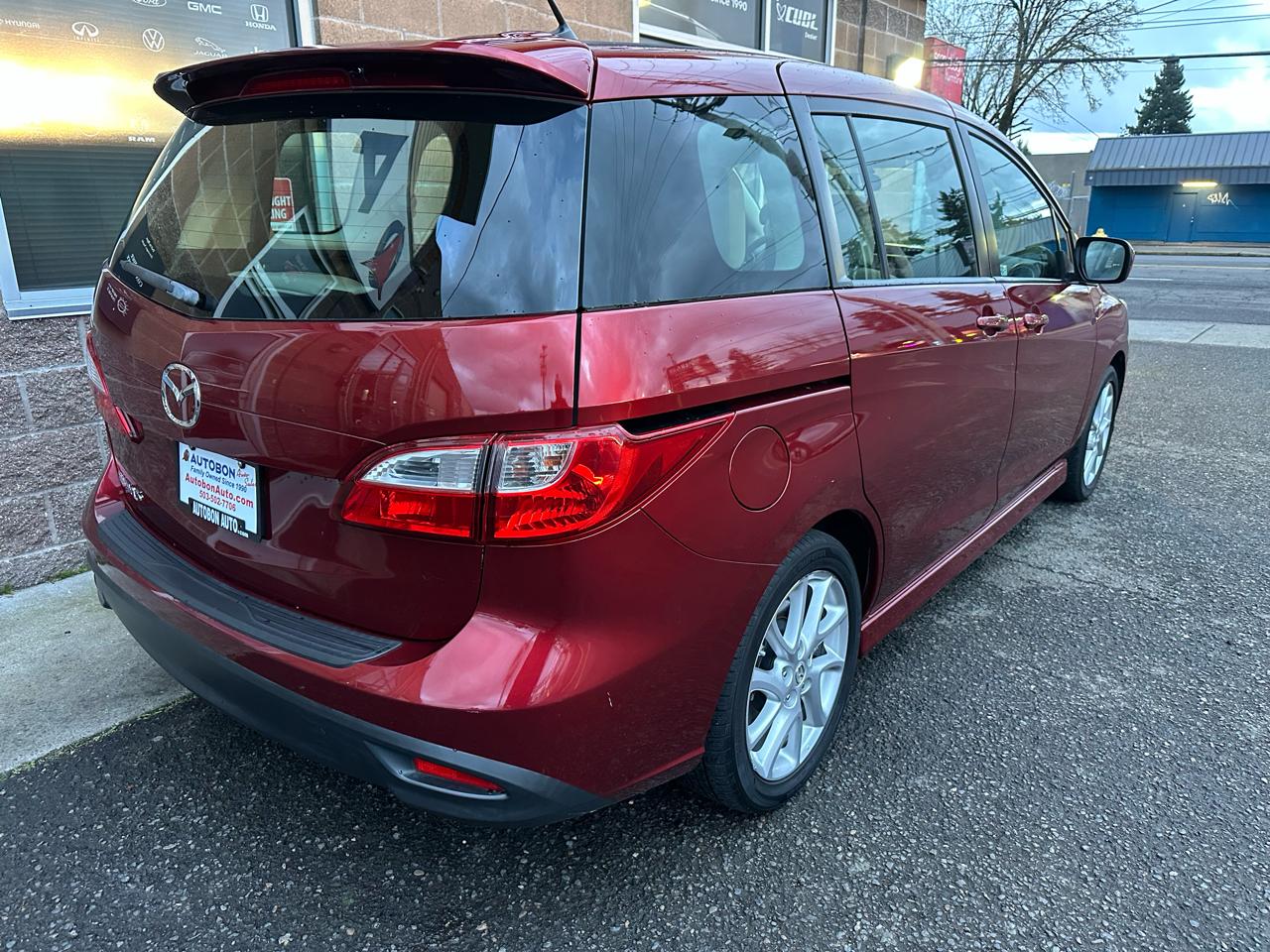 Mazda MAZDA5 4dr Wgn Auto Touring 2012