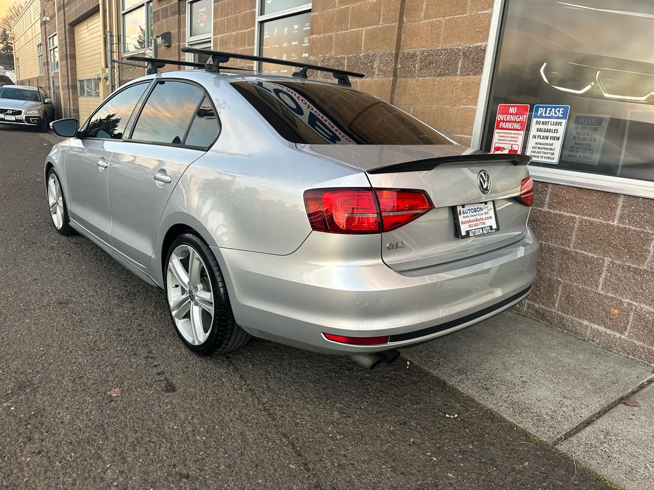 Volkswagen Jetta Sedan 4dr Auto 2.0T GLI SE PZEV 2015