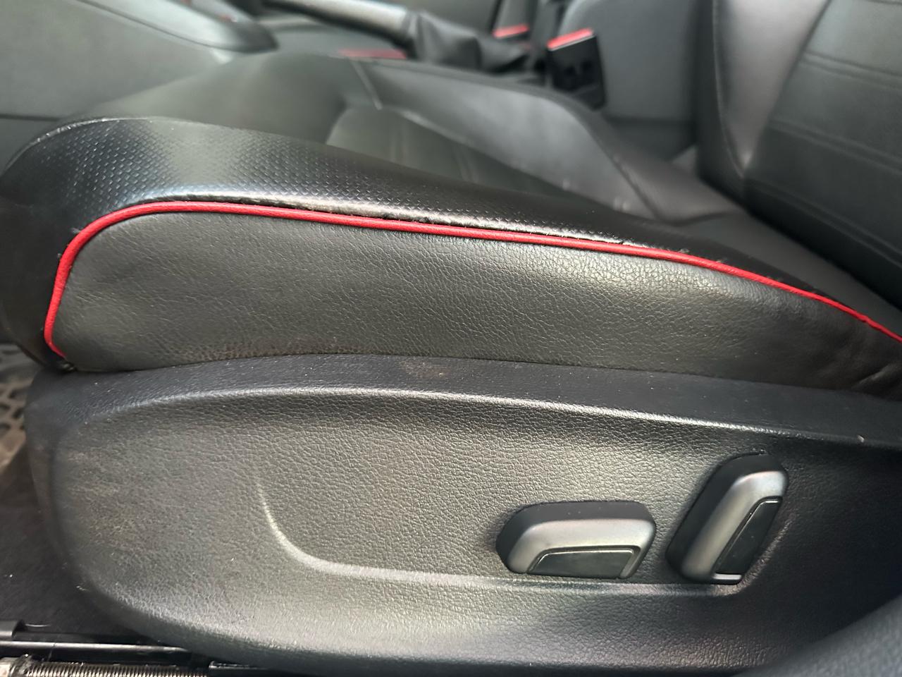 Volkswagen Jetta Sedan 4dr Auto 2.0T GLI SE PZEV 2015