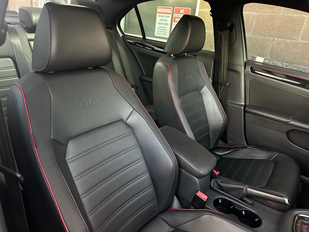 Volkswagen Jetta Sedan 4dr Auto 2.0T GLI SE PZEV 2015