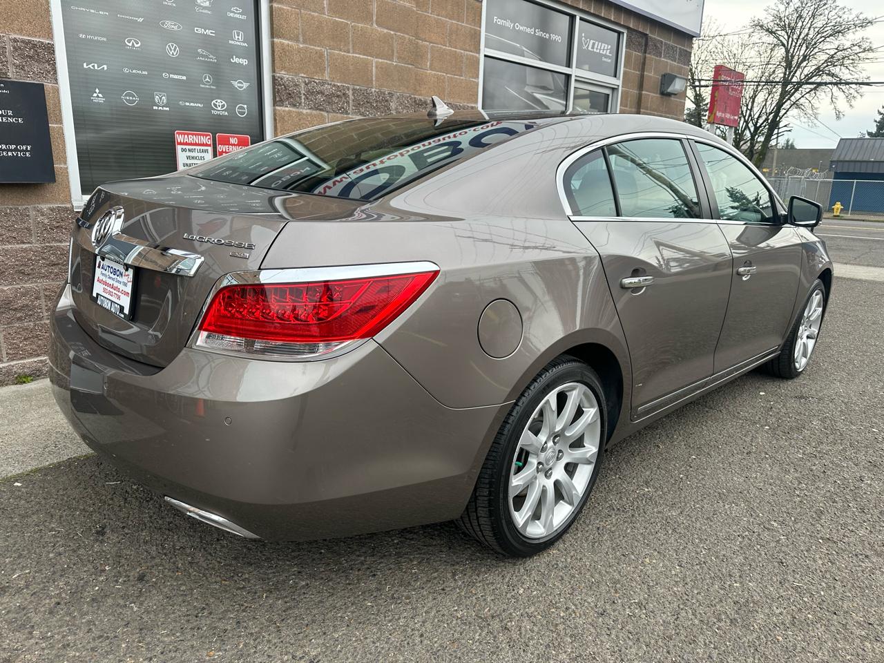 Buick LaCrosse 4dr Sdn CXS 2011