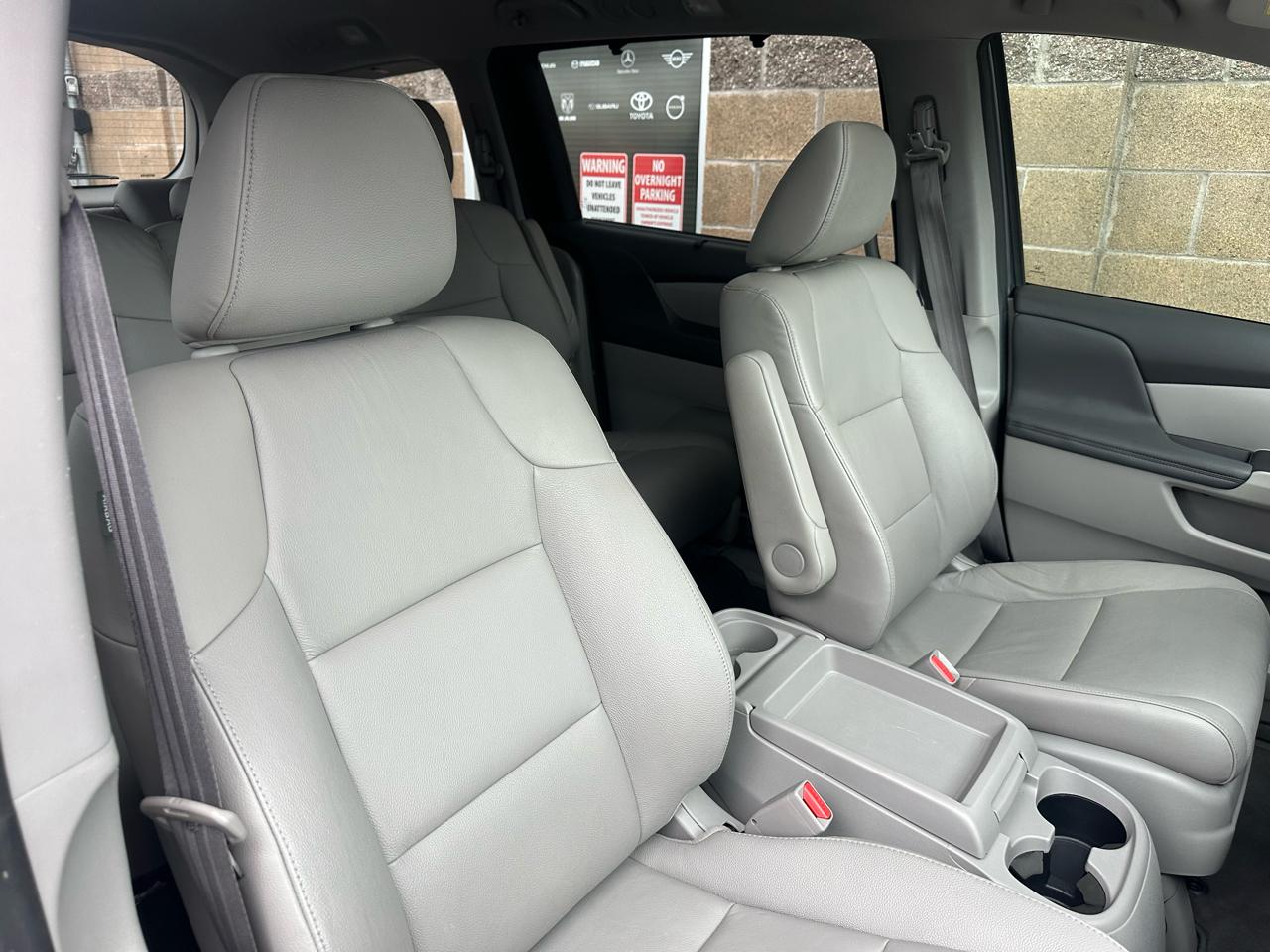 Honda Odyssey 5dr EX-L 2016