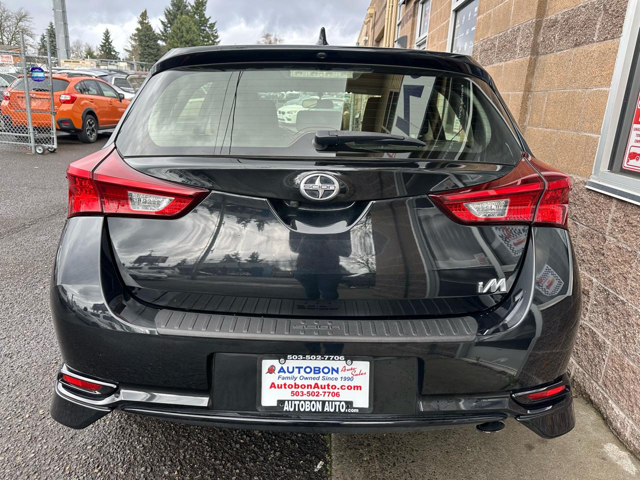 Scion iM 5dr HB Man (Natl) 2016