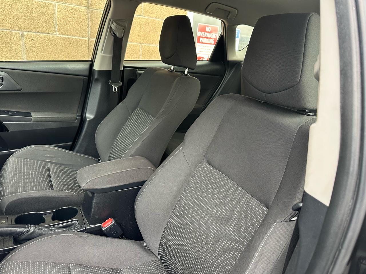 Scion iM 5dr HB Man (Natl) 2016