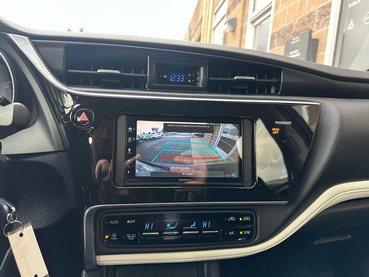 Scion iM 5dr HB Man (Natl) 2016