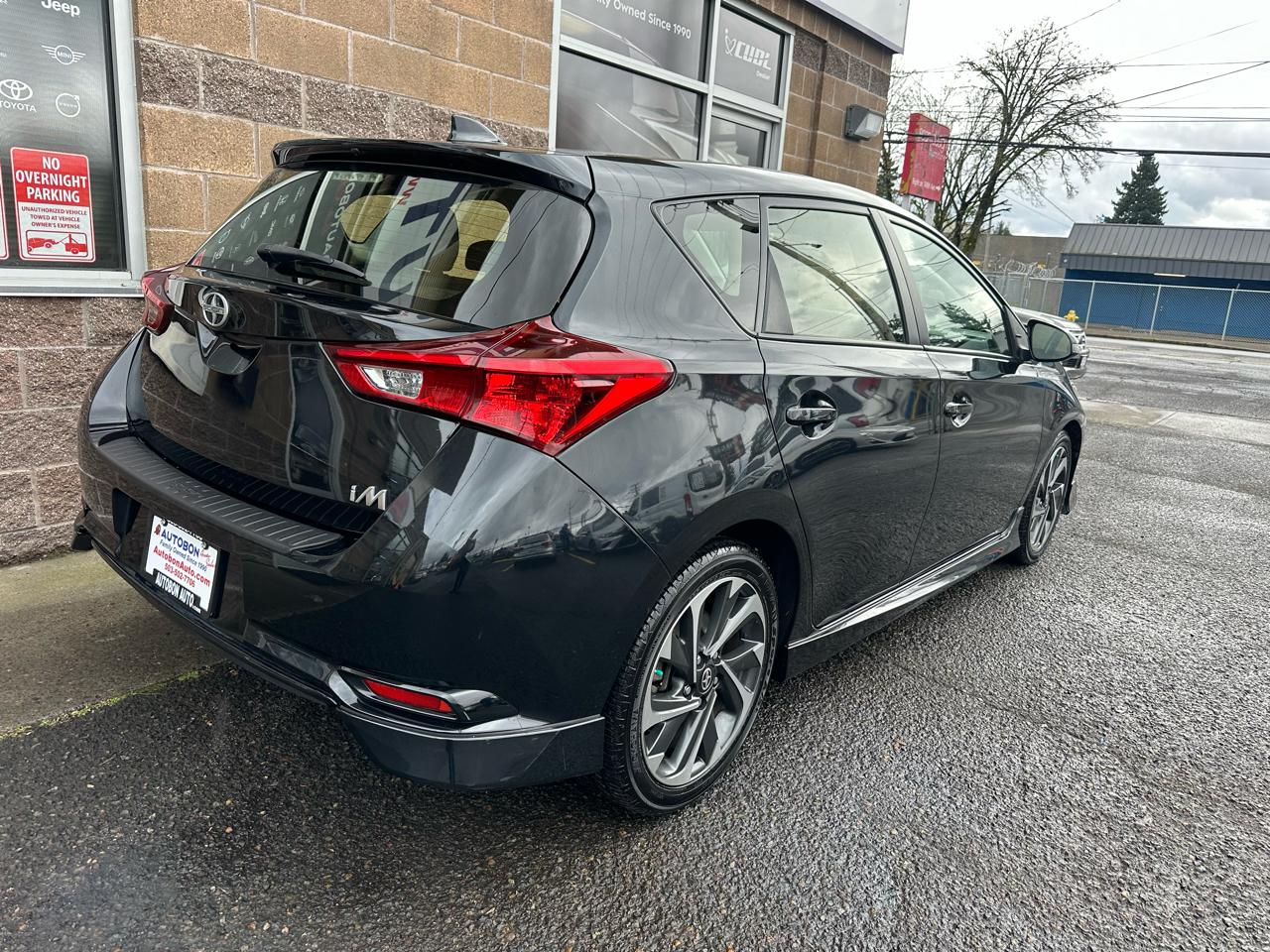 Scion iM 5dr HB Man (Natl) 2016