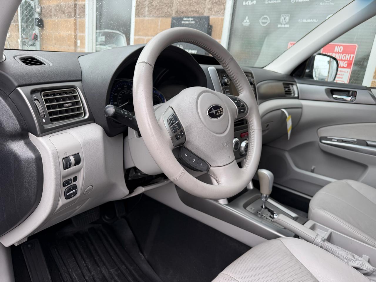 Subaru Forester 4dr Auto 2.5X Limited 2011