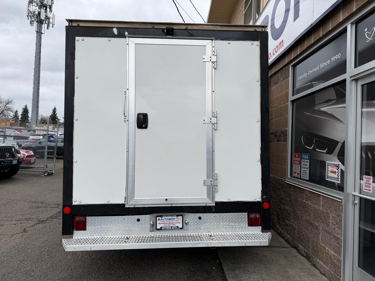 Ford Transit Cutaway T-350 DRW 138" WB 9950 GVWR 2019