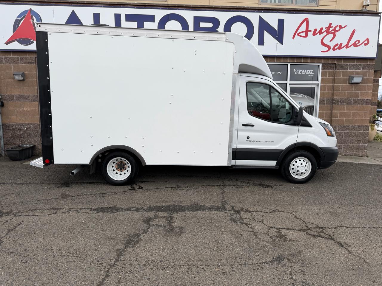 Ford Transit Cutaway T-350 DRW 138" WB 9950 GVWR 2019