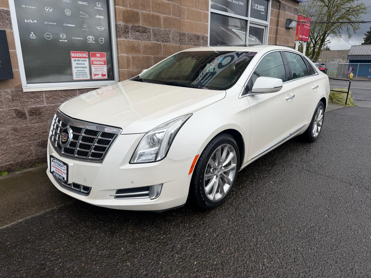 Cadillac XTS 4dr Sdn Premium AWD 2013