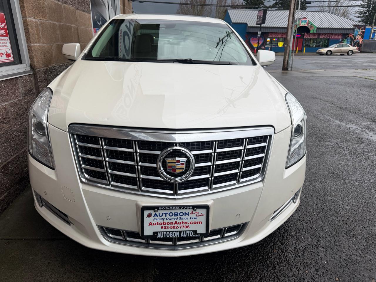 Cadillac XTS 4dr Sdn Premium AWD 2013