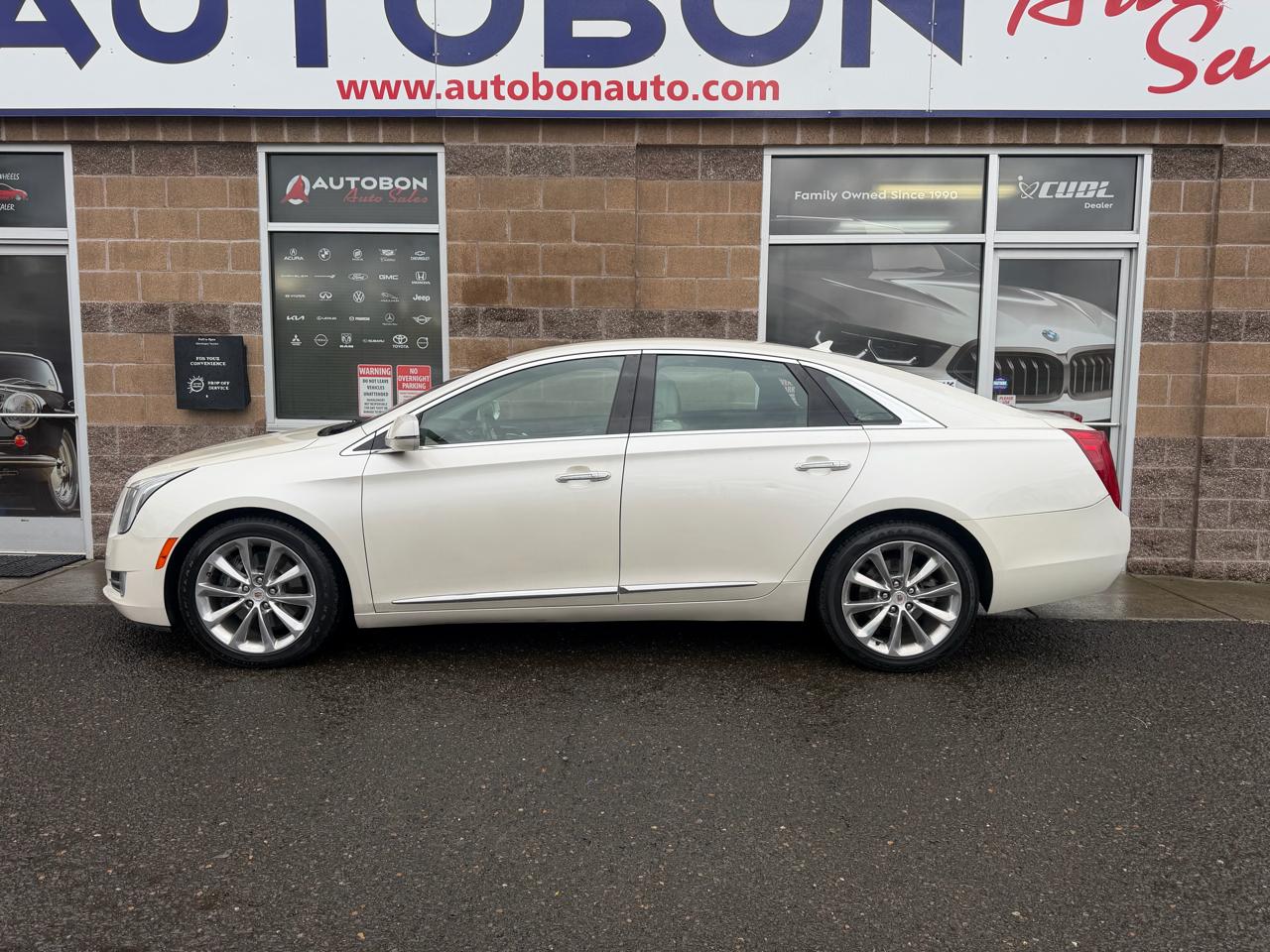 Cadillac XTS 4dr Sdn Premium AWD 2013