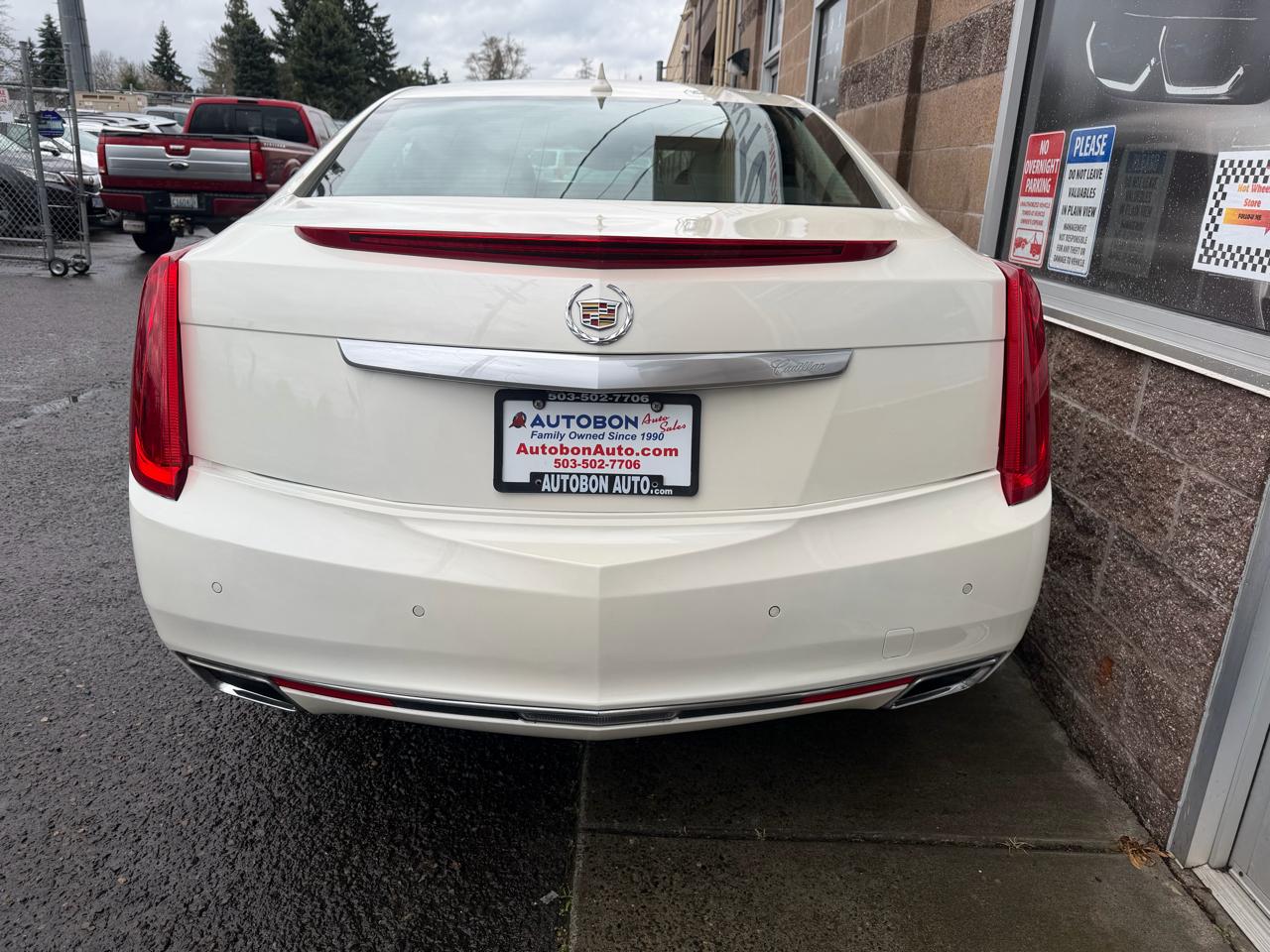 Cadillac XTS 4dr Sdn Premium AWD 2013
