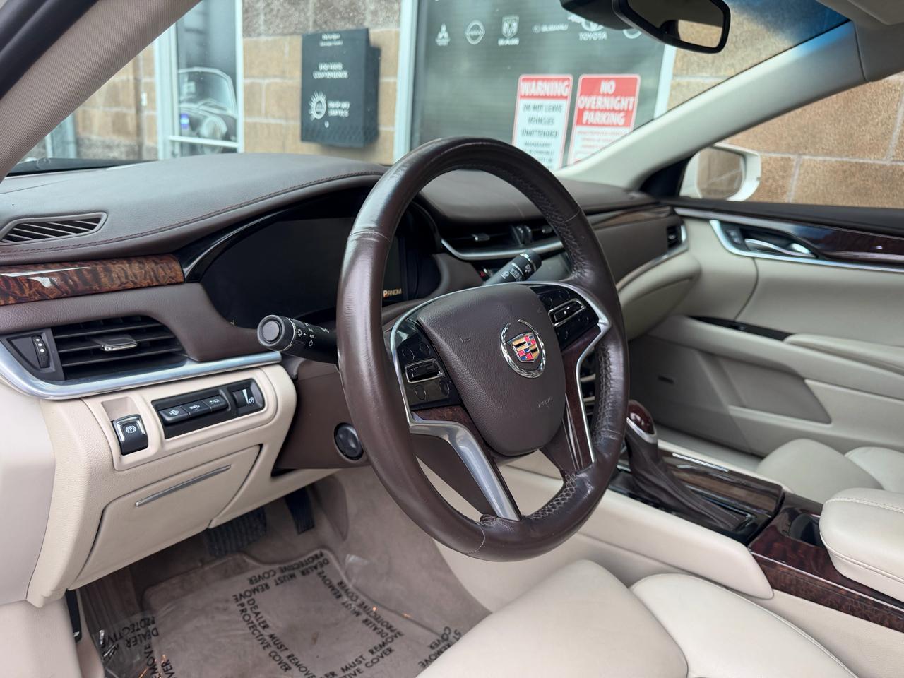 Cadillac XTS 4dr Sdn Premium AWD 2013