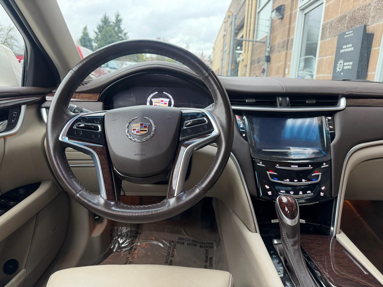 Cadillac XTS 4dr Sdn Premium AWD 2013