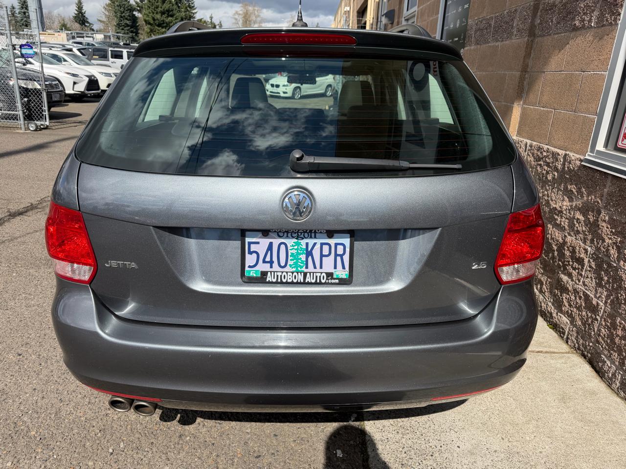 Volkswagen Jetta SportWagen 4dr Auto SE PZEV 2009