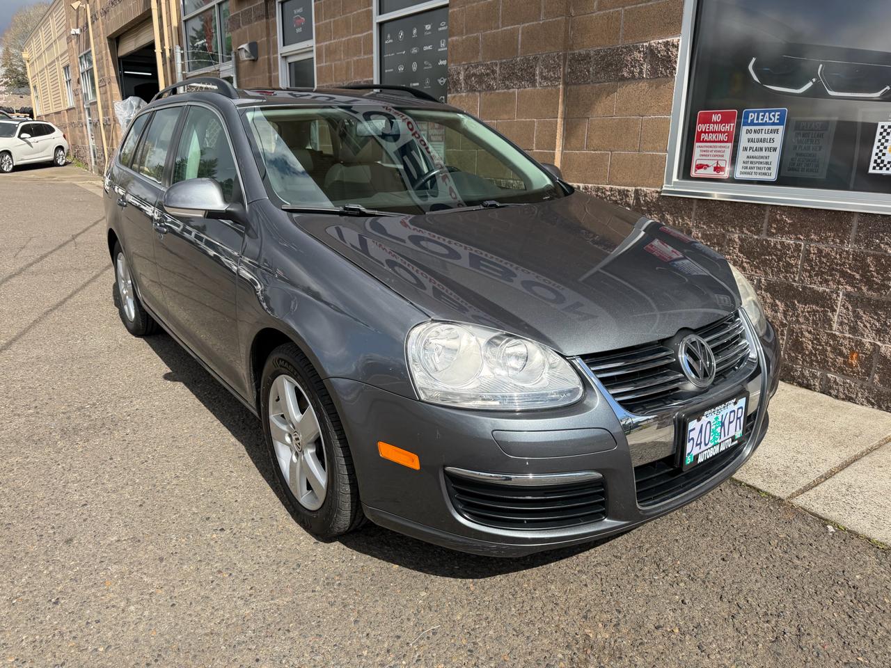 Volkswagen Jetta SportWagen 4dr Auto SE PZEV 2009