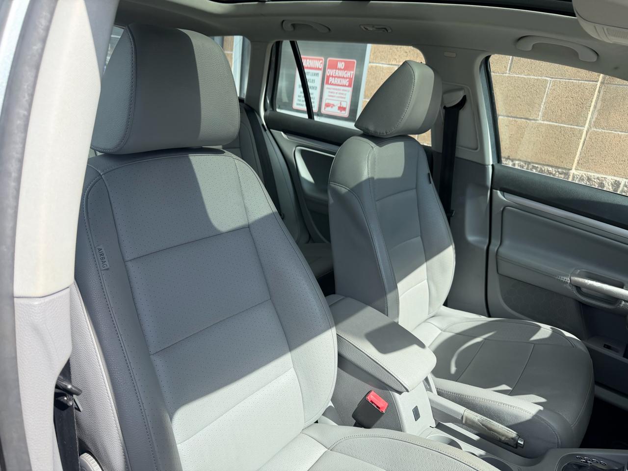 Volkswagen Jetta SportWagen 4dr Auto SE PZEV 2009