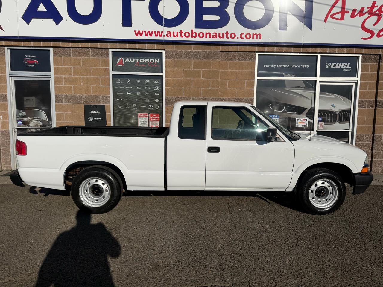 Chevrolet S-10 Ext Cab 123" WB Fleet 2003