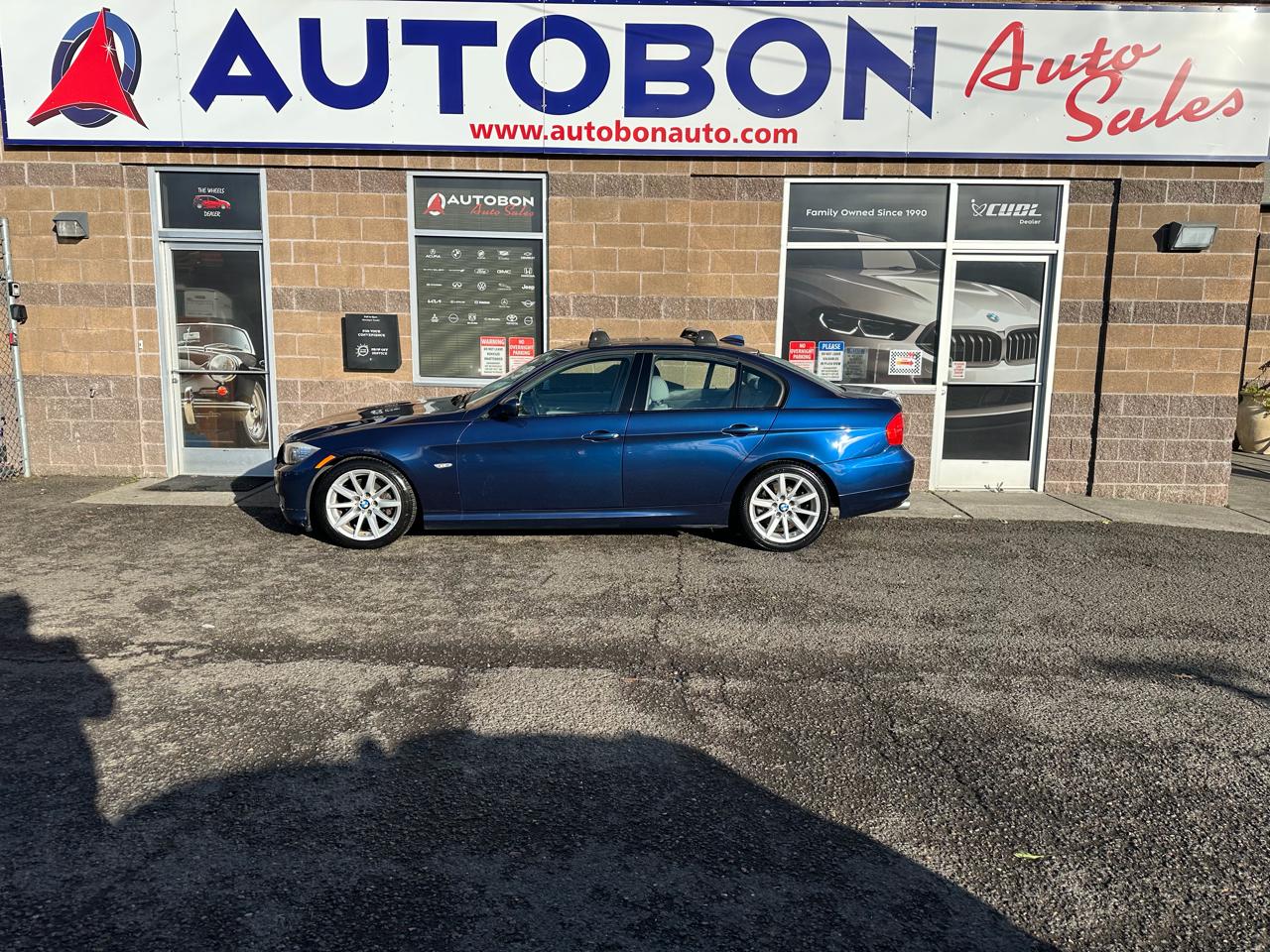 BMW 3 Series 4dr Sdn 328i RWD South Africa 2011