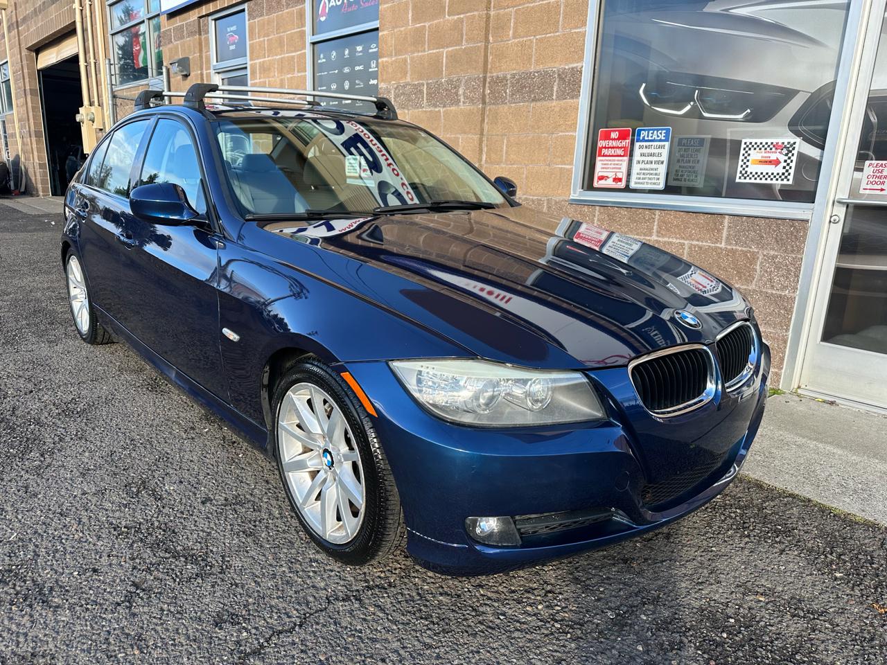 BMW 3 Series 4dr Sdn 328i RWD South Africa 2011