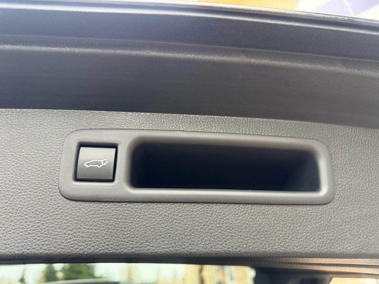 Toyota Highlander XSE AWD (Natl) 2022