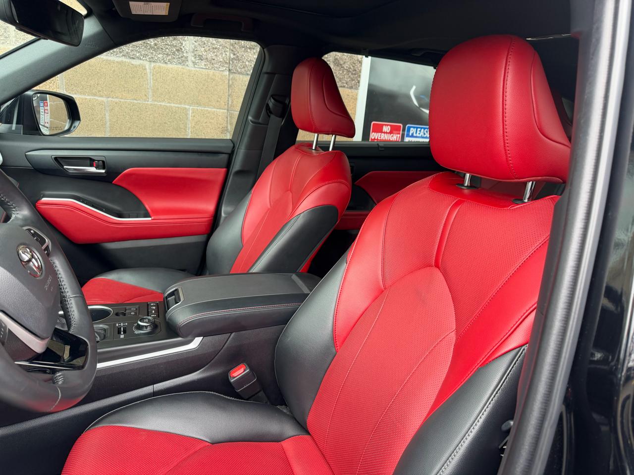 Toyota Highlander XSE AWD (Natl) 2022