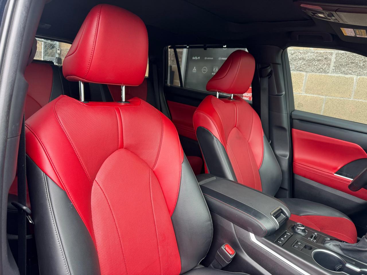 Toyota Highlander XSE AWD (Natl) 2022