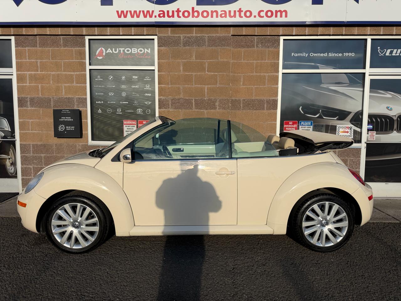 Volkswagen New Beetle Convertible 2dr Auto SE 2008