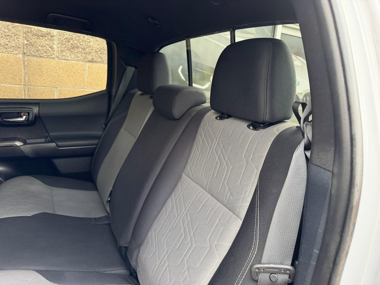 Toyota Tacoma 4WD TRD Off Road Double Cab 5' Bed V6 MT (Natl) 2021