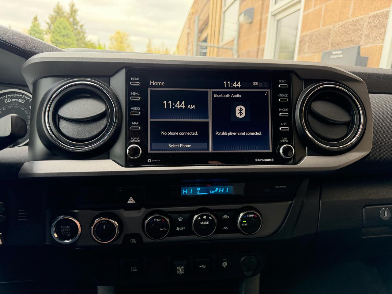 Toyota Tacoma 4WD TRD Off Road Double Cab 5' Bed V6 MT (Natl) 2021