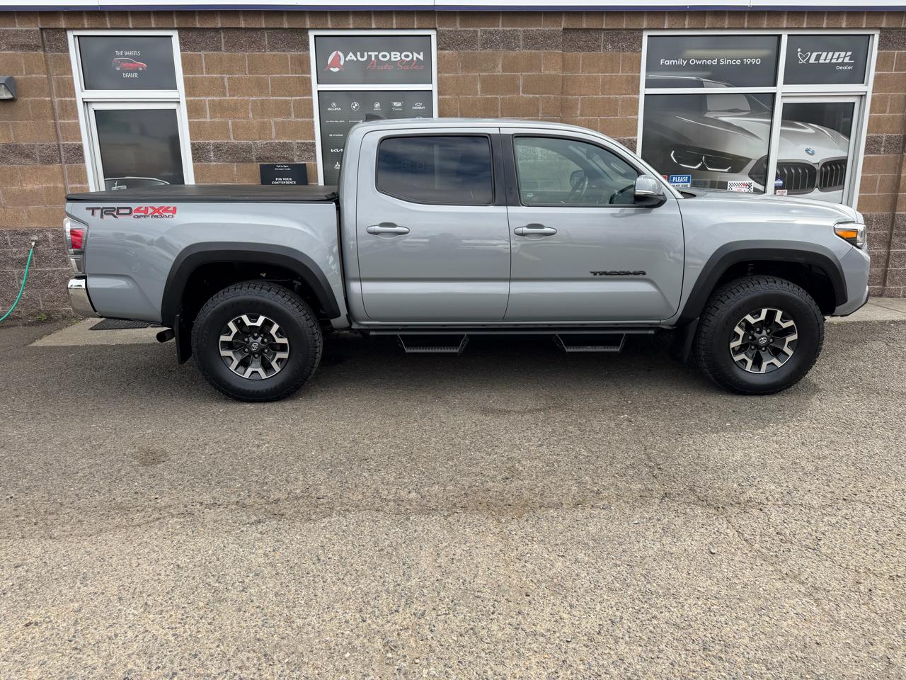 Toyota Tacoma 4WD TRD Off Road Double Cab 5' Bed V6 MT (Natl) 2021