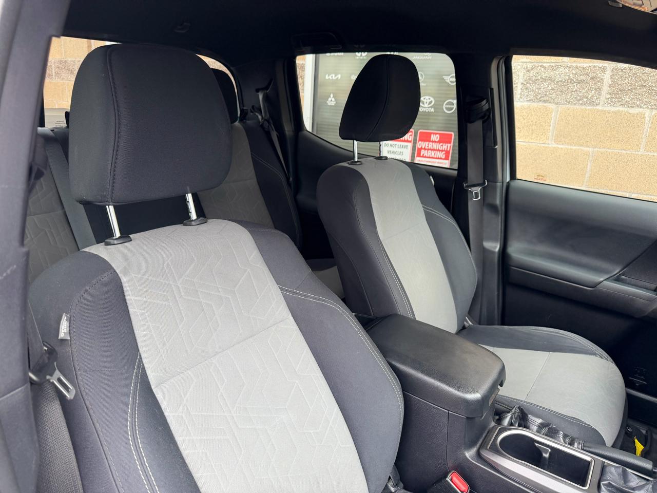 Toyota Tacoma 4WD TRD Off Road Double Cab 5' Bed V6 MT (Natl) 2021