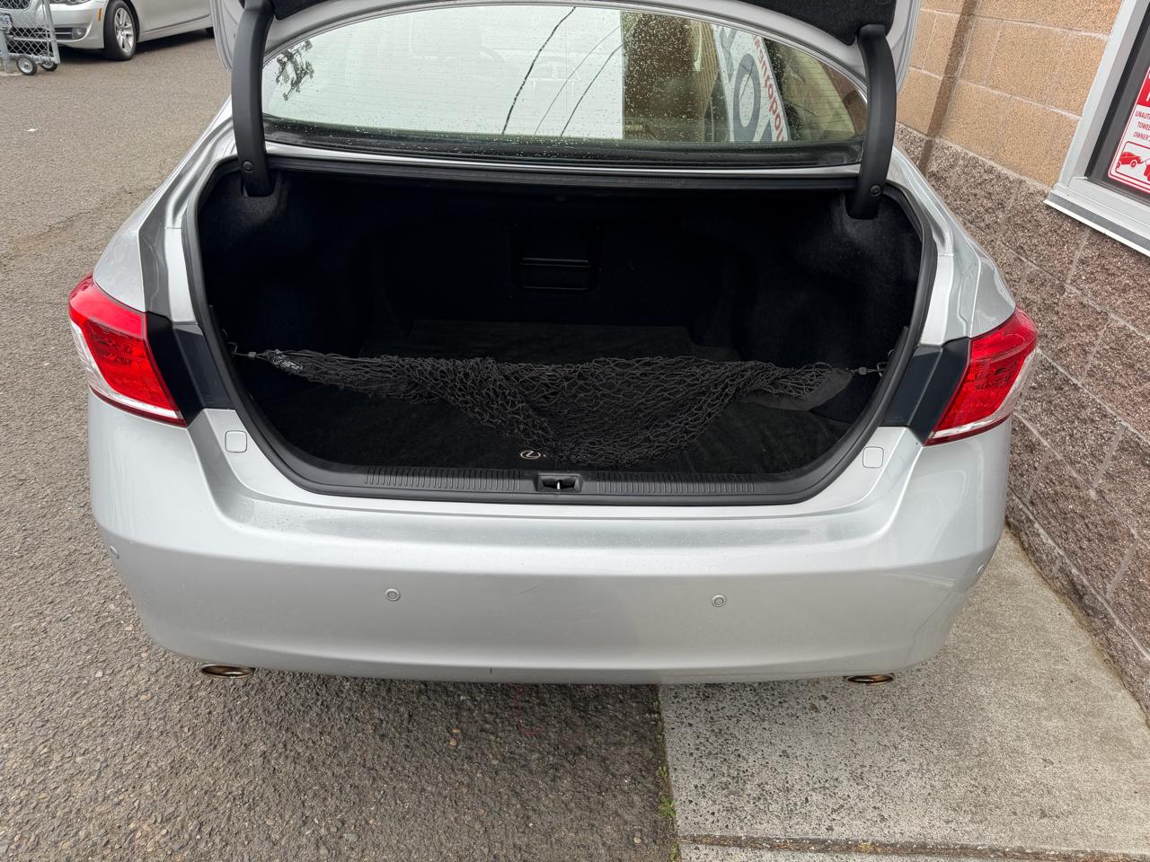 Lexus ES 350 4dr Sdn 2012