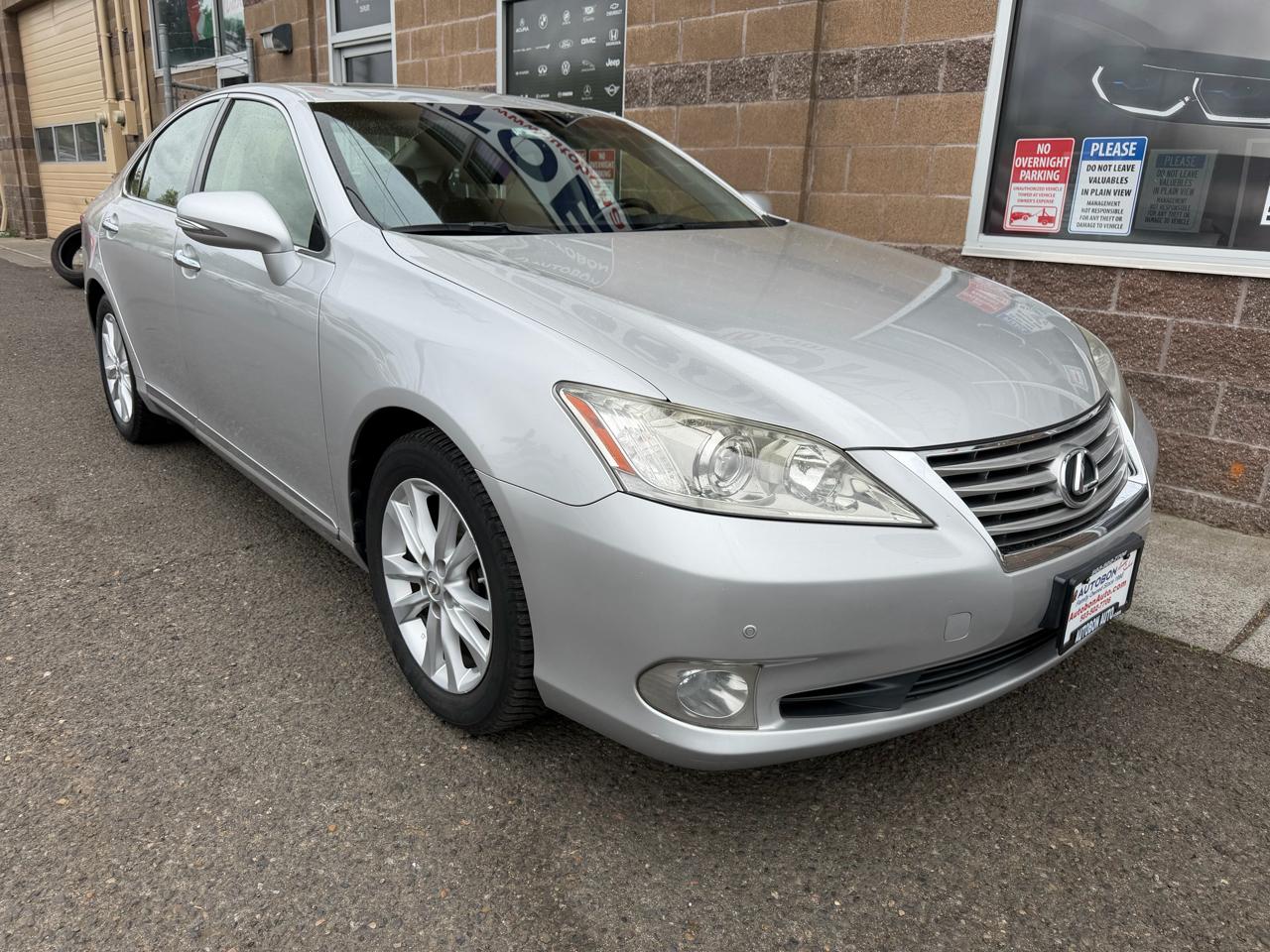 Lexus ES 350 4dr Sdn 2012
