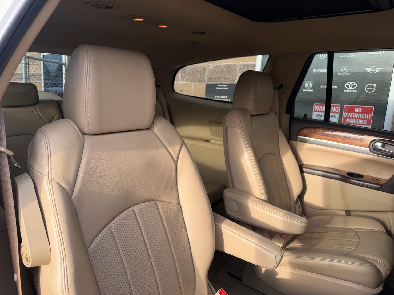 Buick Enclave AWD 4dr CXL-1 2011