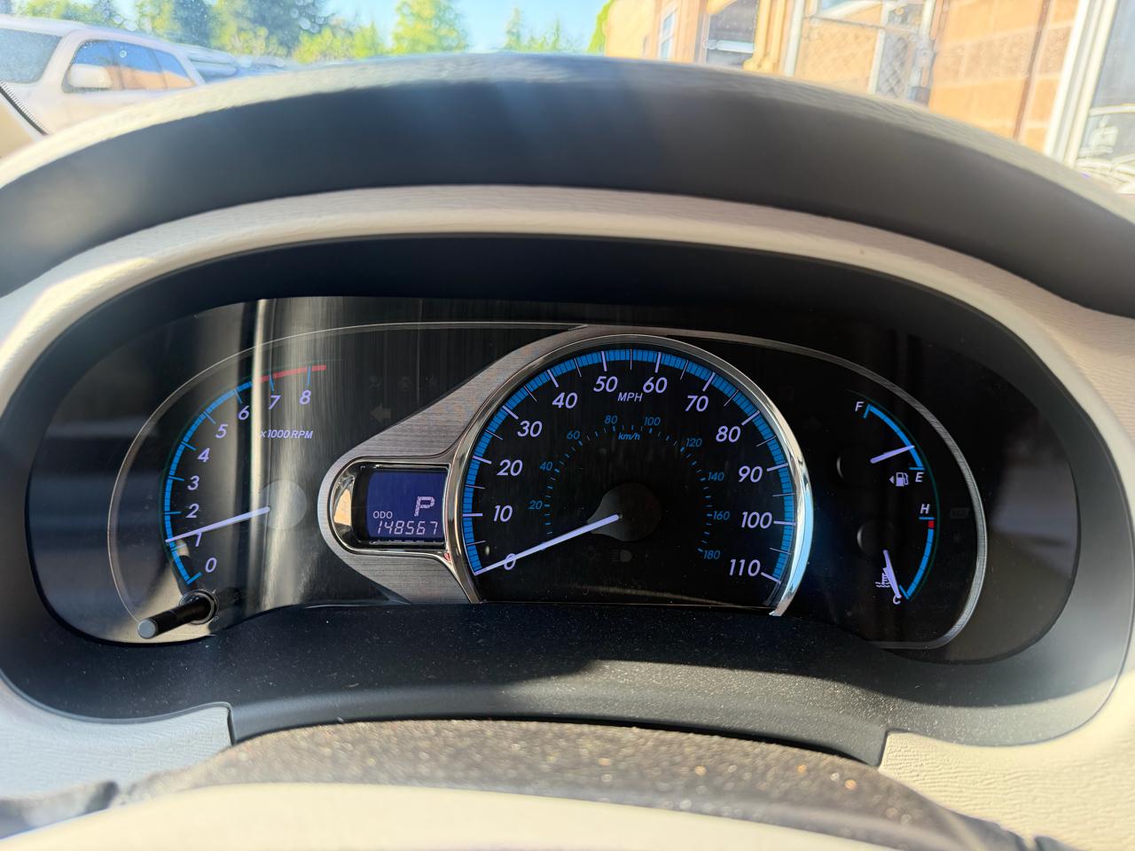 Toyota Sienna 5dr 7-Pass Van V6 XLE AAS FWD (Natl) 2014