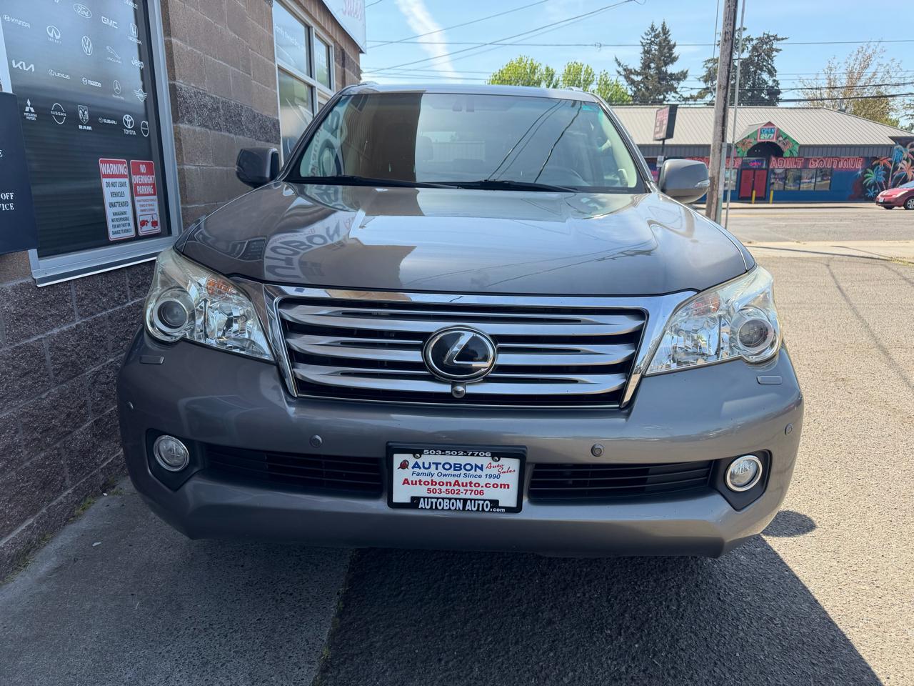 Lexus GX 460 4WD 4dr Premium 2011