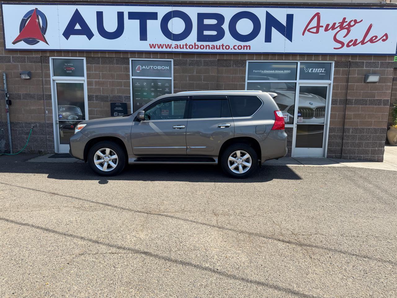 Lexus GX 460 4WD 4dr Premium 2011