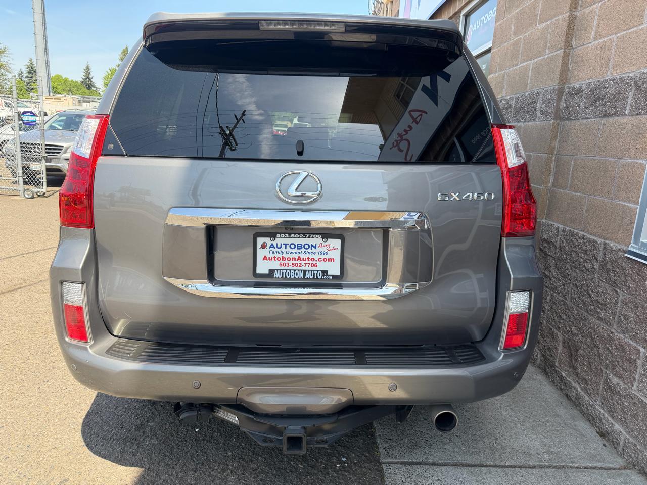 Lexus GX 460 4WD 4dr Premium 2011