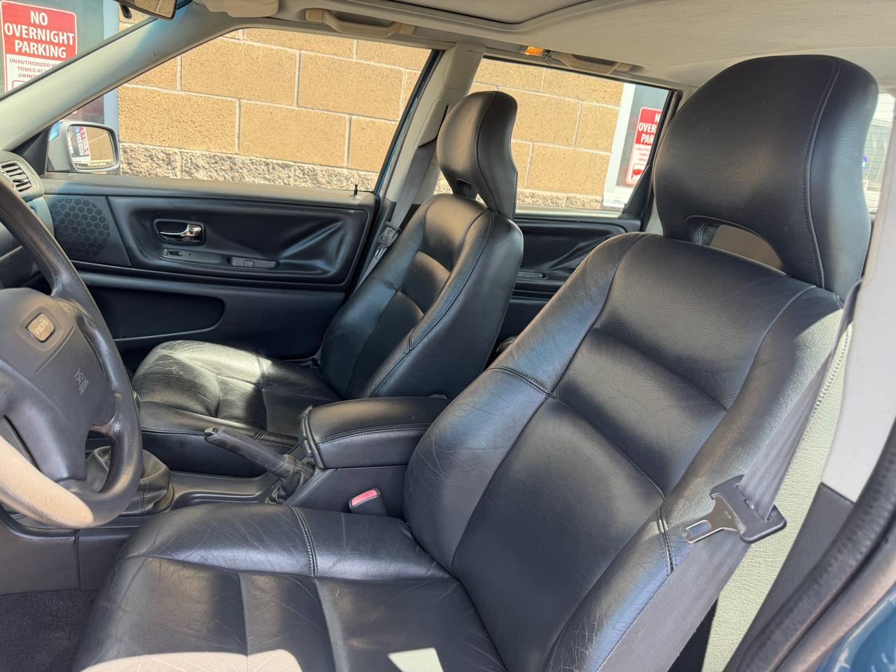Volvo S70 4dr Sdn Manual 1998