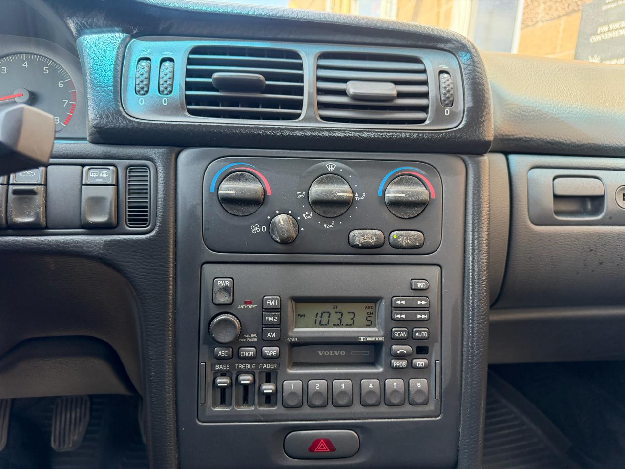 Volvo S70 4dr Sdn Manual 1998