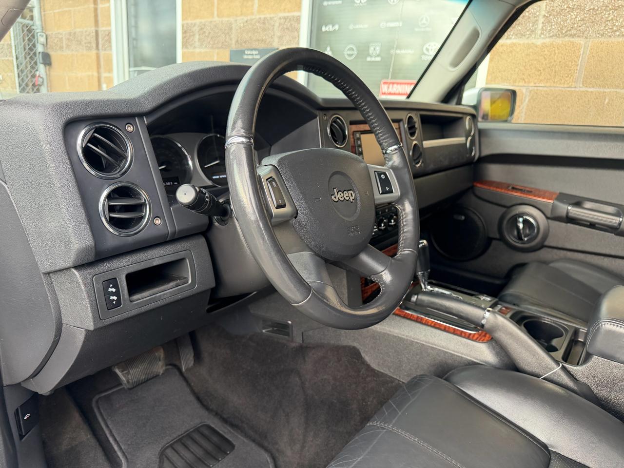 Jeep Commander 4WD 4dr Limited 2009