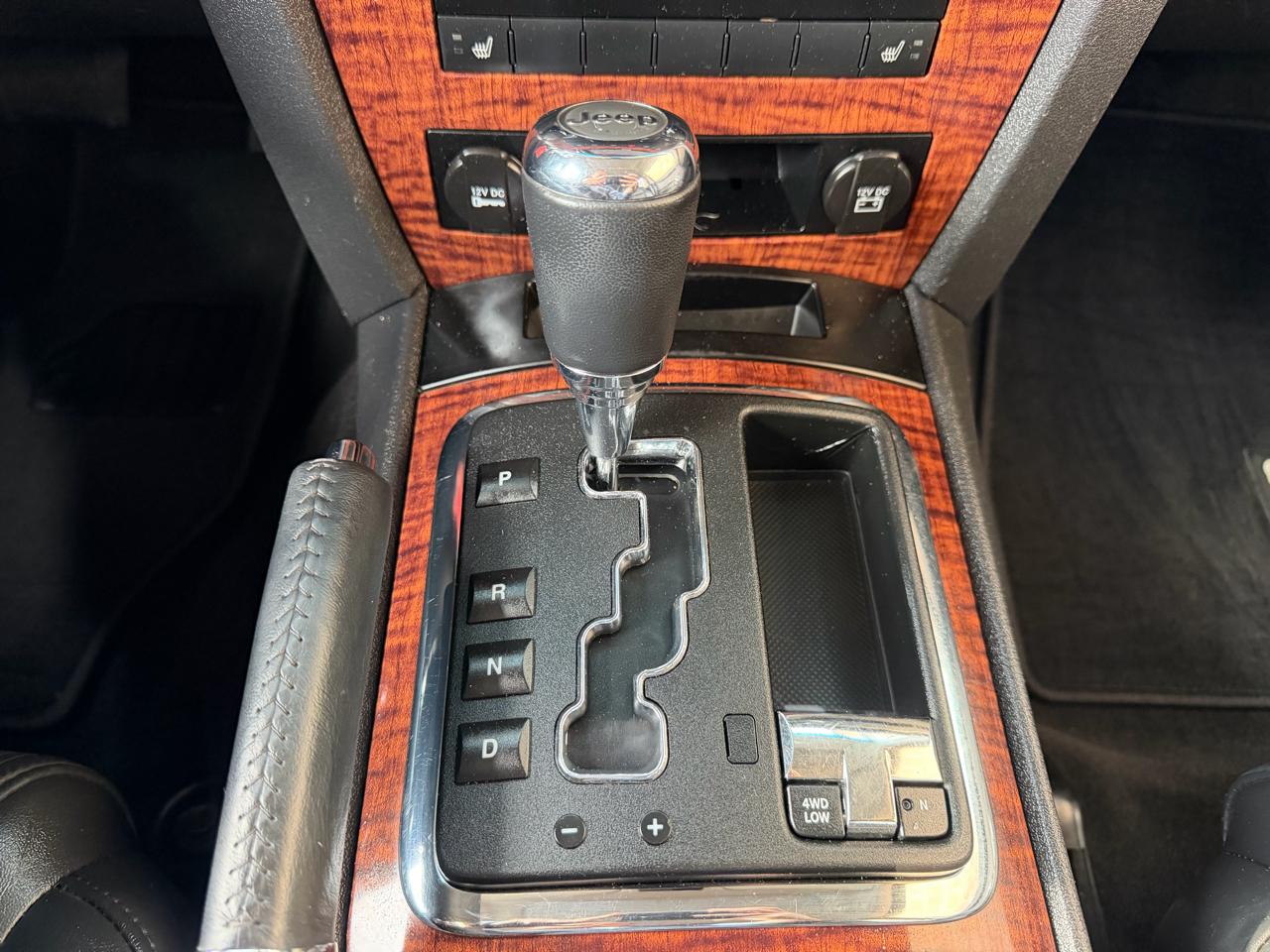 Jeep Commander 4WD 4dr Limited 2009