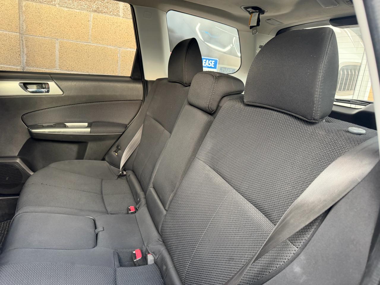 Subaru Forester 4dr Auto 2.5X Premium w/All-Weather Pkg 2011