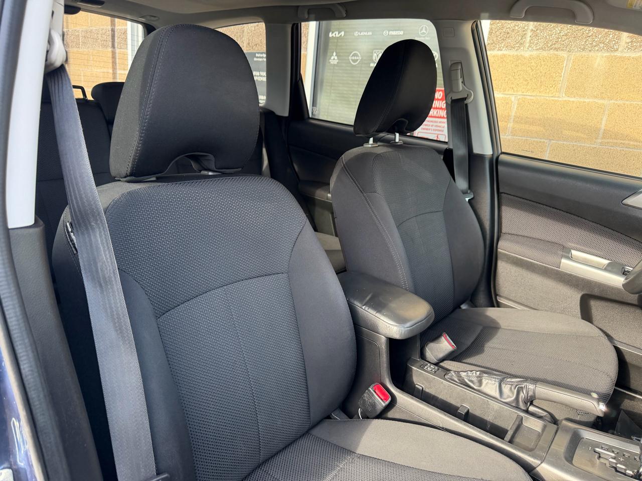 Subaru Forester 4dr Auto 2.5X Premium w/All-Weather Pkg 2011