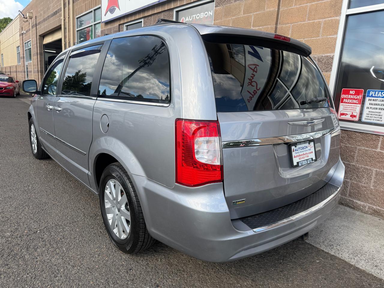 Chrysler Town & Country 4dr Wgn Touring 2015