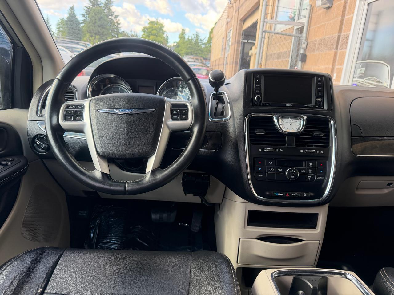 Chrysler Town & Country 4dr Wgn Touring 2015