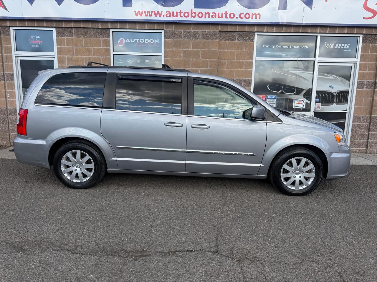 Chrysler Town & Country 4dr Wgn Touring 2015