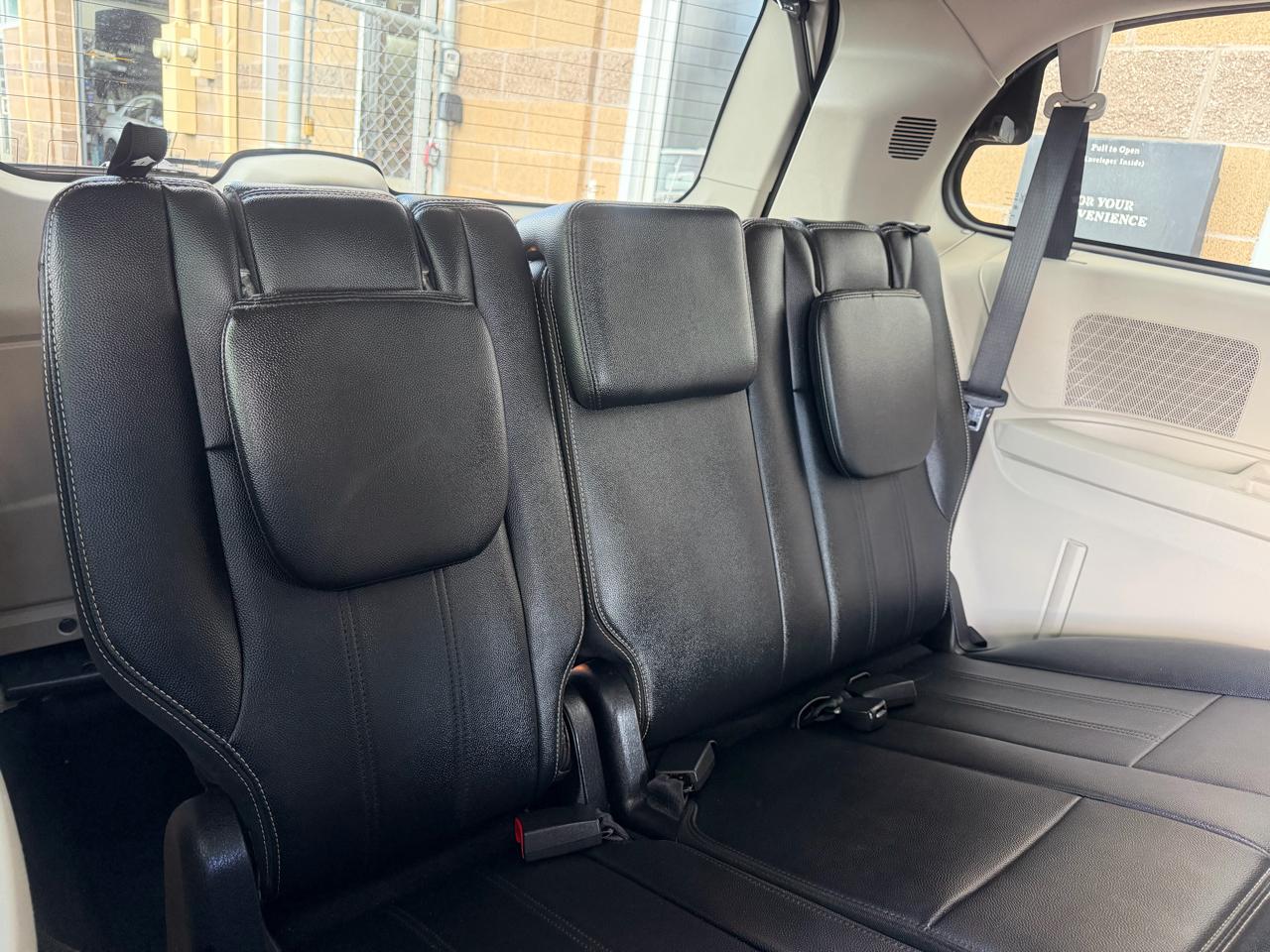 Chrysler Town & Country 4dr Wgn Touring 2015